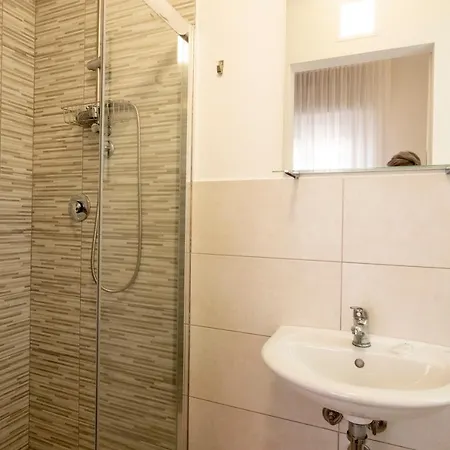 Lexington 3* Rimini